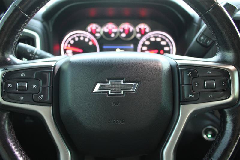 Used 2021 Chevrolet Silverado 1500 RST AWD/4WD image 12