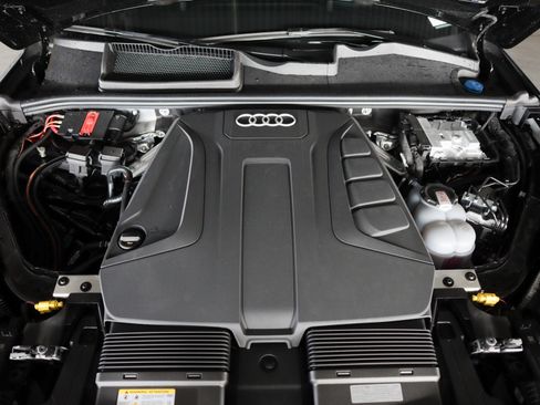 New 2026 Audi Q7 2.0T Premium image 4