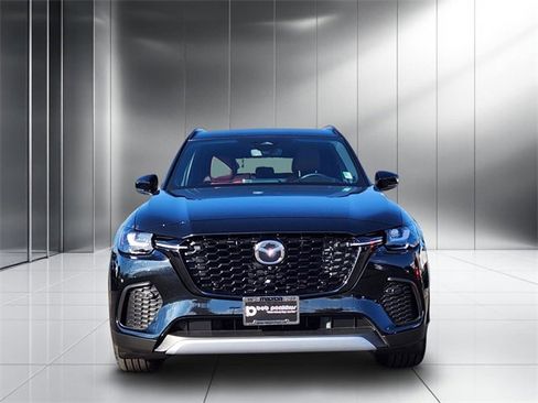 New 2025 MAZDA CX-70 Plug-In Hybrid w/ Premium Plus image 8