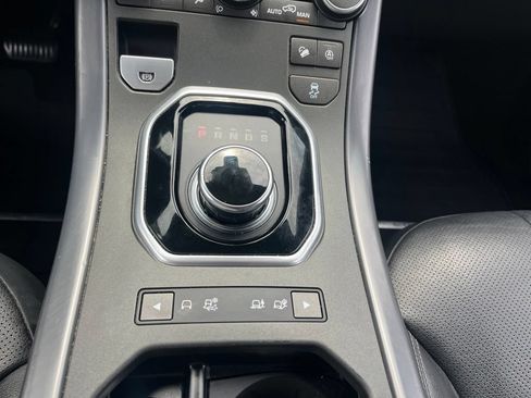 Used 2019 Land Rover Range Rover Evoque Landmark Edition AWD/4WD image 27