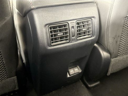 Certified 2024 Toyota 4Runner TRD Off-Road Premium image 34