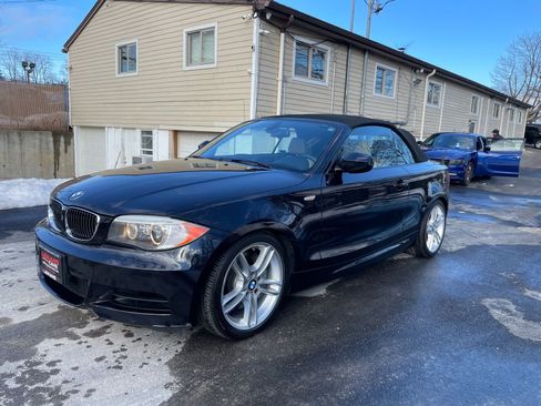 Used 2013 BMW 135i Convertible image 26