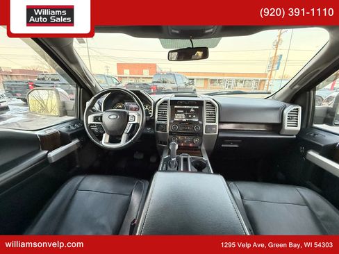 Used 2015 Ford F150 Lariat image 16