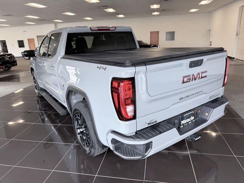 Used 2024 GMC Sierra 1500 Elevation AWD/4WD image 4