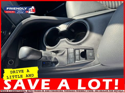 Used 2024 Toyota Camry SE w/ Convenience Package image 22