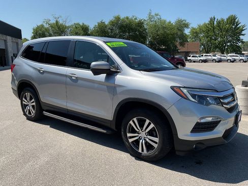 Used 2017 Honda Pilot EX-L image 10