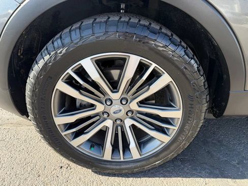 Used 2018 Ford Explorer Platinum AWD/4WD image 52