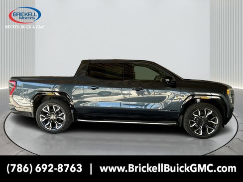 New 2025 GMC Sierra EV Denali image 4