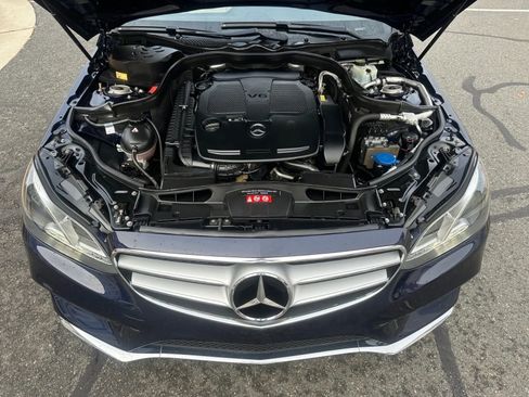 Used 2016 Mercedes-Benz E 350 4MATIC Sedan w/ Premium Package image 14