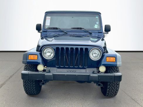 Used 2004 Jeep Wrangler 4WD w/ Dual Top Group image 2