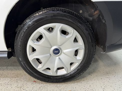 Used 2018 Ford Transit Connect XL FWD image 18