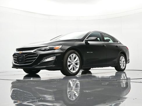 Used 2025 Chevrolet Malibu LT image 33