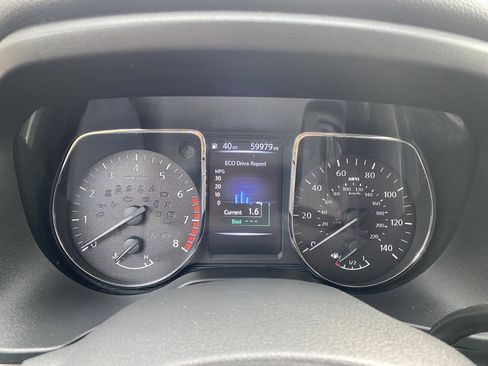 Used 2018 Nissan Titan Platinum Reserve image 21