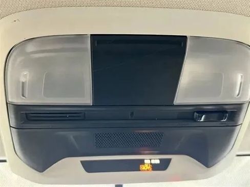 Used 2019 Subaru Crosstrek 2.0i AWD/4WD image 42