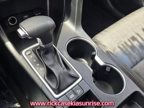 Used 2021 Kia Sportage LX FWD image 24