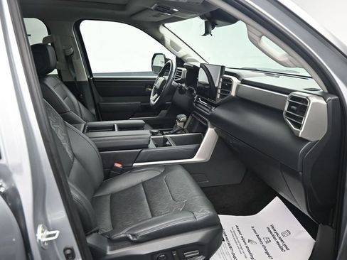 Used 2024 Toyota Tundra Limited AWD/4WD image 12