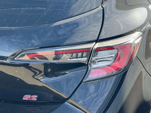 Used 2019 Toyota Corolla SE FWD image 18