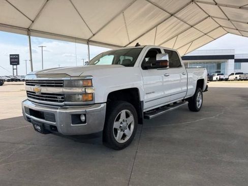 Used 2015 Chevrolet Silverado 2500 LTZ w/ LTZ Plus Package AWD/4WD image 2