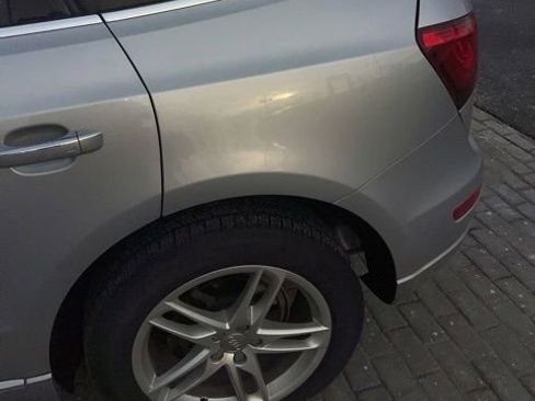 Used 2016 Audi Q5 2.0T Premium Plus w/ Technology Package image 3