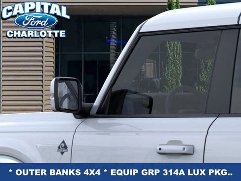 New 2025 Ford Bronco Outer Banks image 24