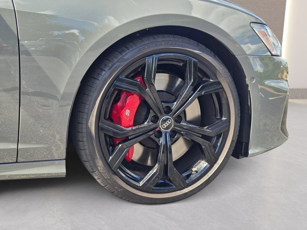 Used 2025 Audi S6 Premium Plus AWD/4WD image 11