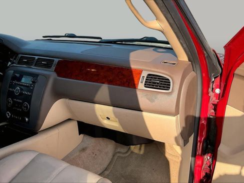 Used 2014 GMC Yukon SLT RWD image 18