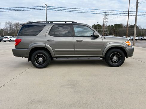 Used 2003 Toyota Sequoia Limited image 5