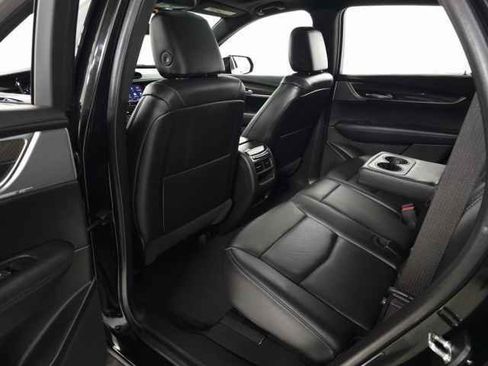 Certified 2022 Cadillac XT5 Sportv w/ Technology Package image 45