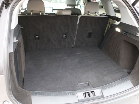 Used 2021 Lincoln Corsair Reserve w/ Equipment Group 201A image 33