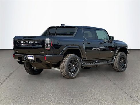 New 2026 GMC Hummer EV 4x4 Crew Cab image 4