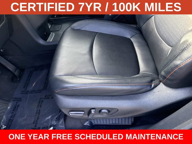 Used 2023 Toyota Sienna XSE w/ XSE Plus Package AWD/4WD image 15