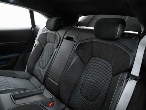 New 2026 Porsche Taycan 4S AWD/4WD image 37