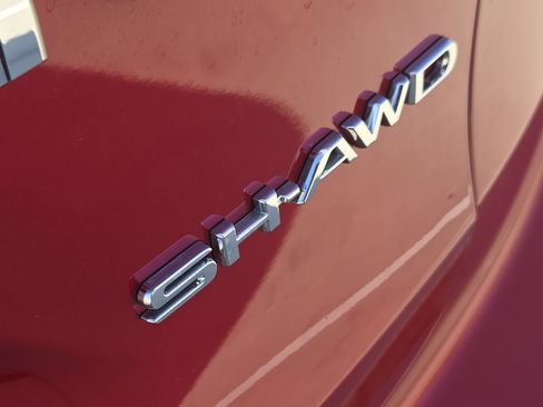 Certified 2025 Acura RDX SH-AWD w/ Advance Package image 17