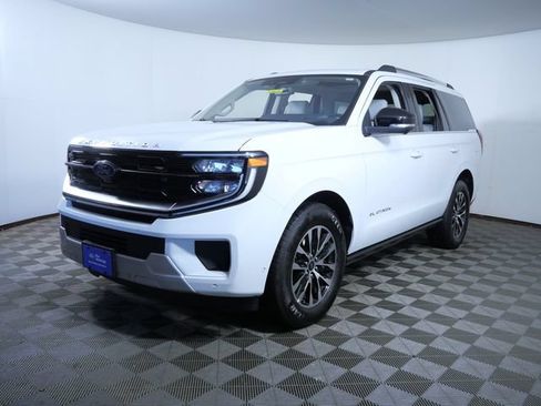 Certified 2025 Ford Expedition Platinum AWD/4WD image 2