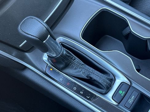 Used 2022 Honda Accord LX image 21