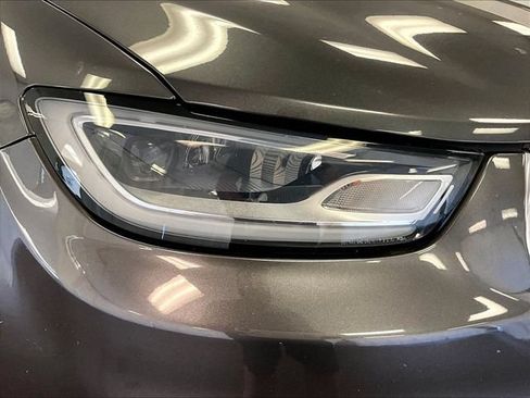 Used 2023 Chrysler Pacifica Touring-L FWD image 28