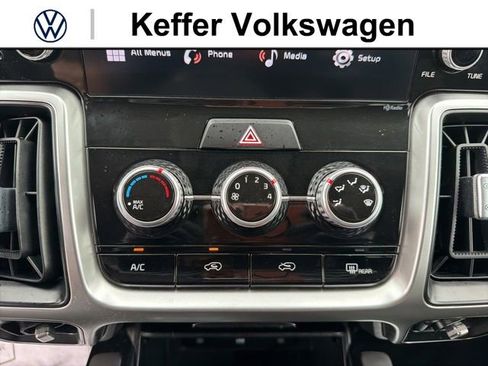 Used 2022 Kia Sorento LX FWD image 21