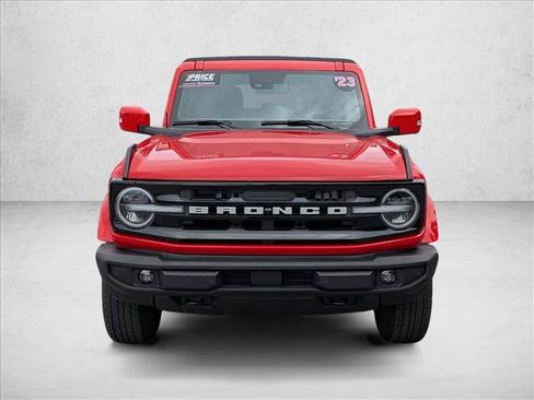 Certified 2023 Ford Bronco Outer Banks AWD/4WD image 2