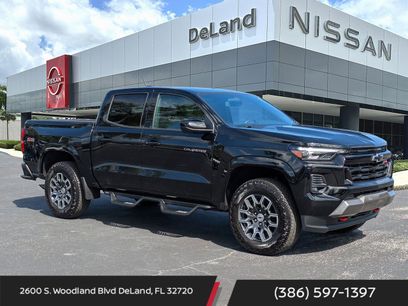 Used 2024 Chevrolet Colorado Z71 w/ Z71 Convenience Package 2