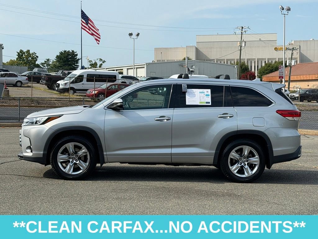 Used 2017 Toyota Highlander Limited AWD/4WD image 4