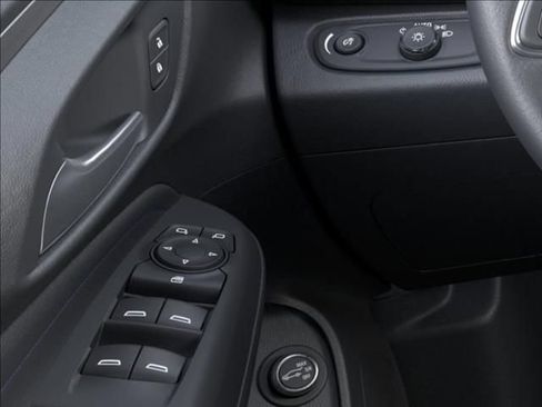 New 2026 Buick Envista Sport Touring FWD image 22