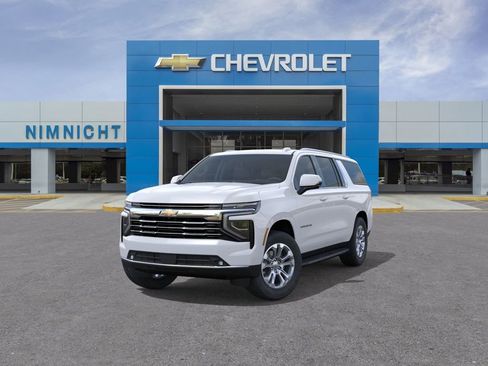New 2026 Chevrolet Suburban LT RWD image 8