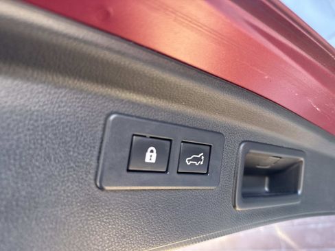 Used 2021 Subaru Forester Limited image 12