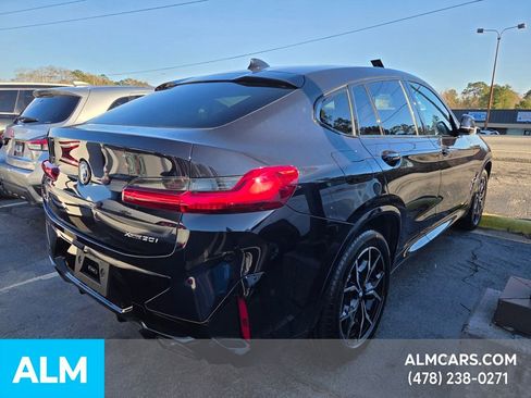 Used 2025 BMW X4 xDrive30i image 5