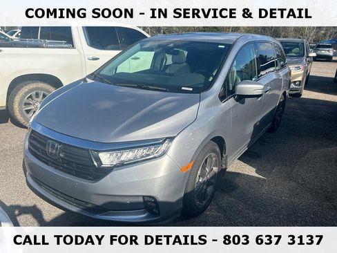 Used 2022 Honda Odyssey Elite image 2
