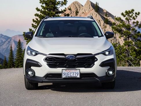 Certified 2025 Subaru Crosstrek 2.5i Limited w/ Crosstrek Mirror Package AWD/4WD image 3
