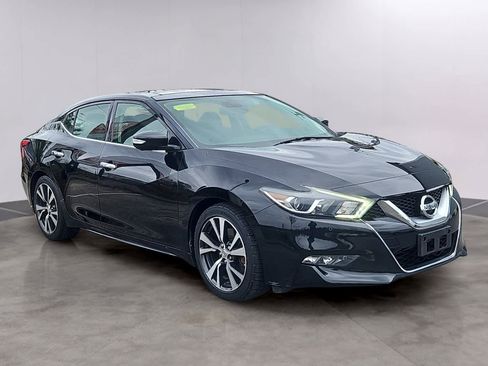 Used 2016 Nissan Maxima Platinum FWD image 3