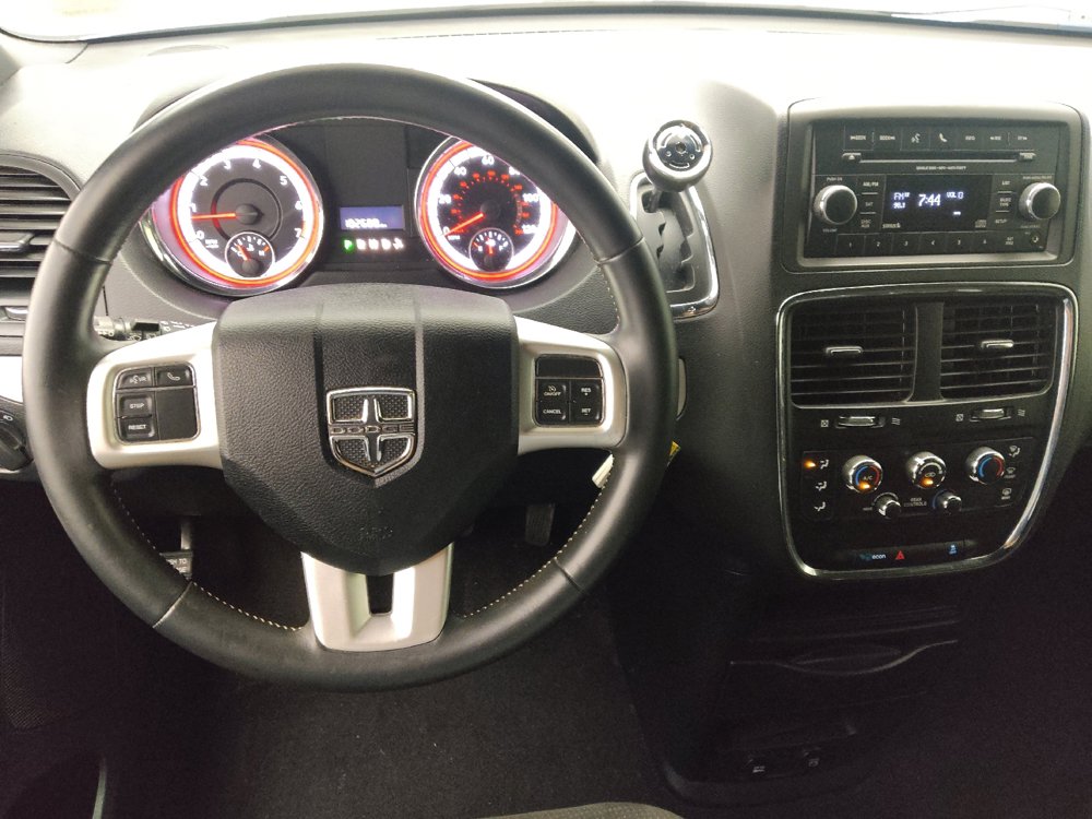 Used 2015 Dodge Grand Caravan SE w/ Quick Order Package 29E SE FWD image 22