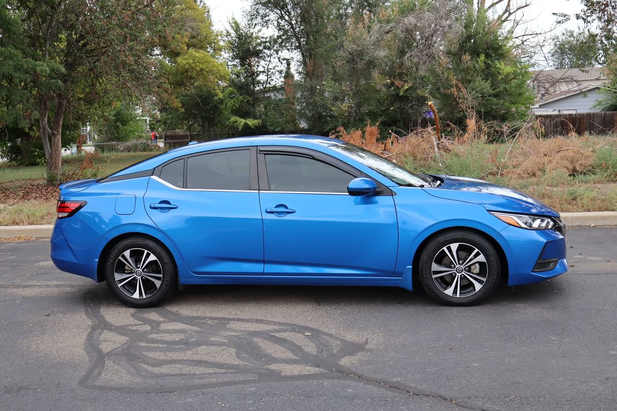Used 2022 Nissan Sentra SV FWD image 3