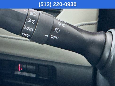 Used 2026 Subaru Forester Premium AWD/4WD image 13